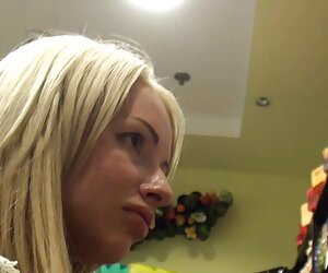 Đẹp và Lớn, Alison Tyler chơi hentai k che