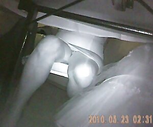 Sarah tất cả âm thổi hentai cuong dam chú của cô trong phòng tắm